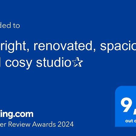 ✰Bright, Renovated, Spacious And Cosy Studio✰ أثينا المظهر الخارجي الصورة