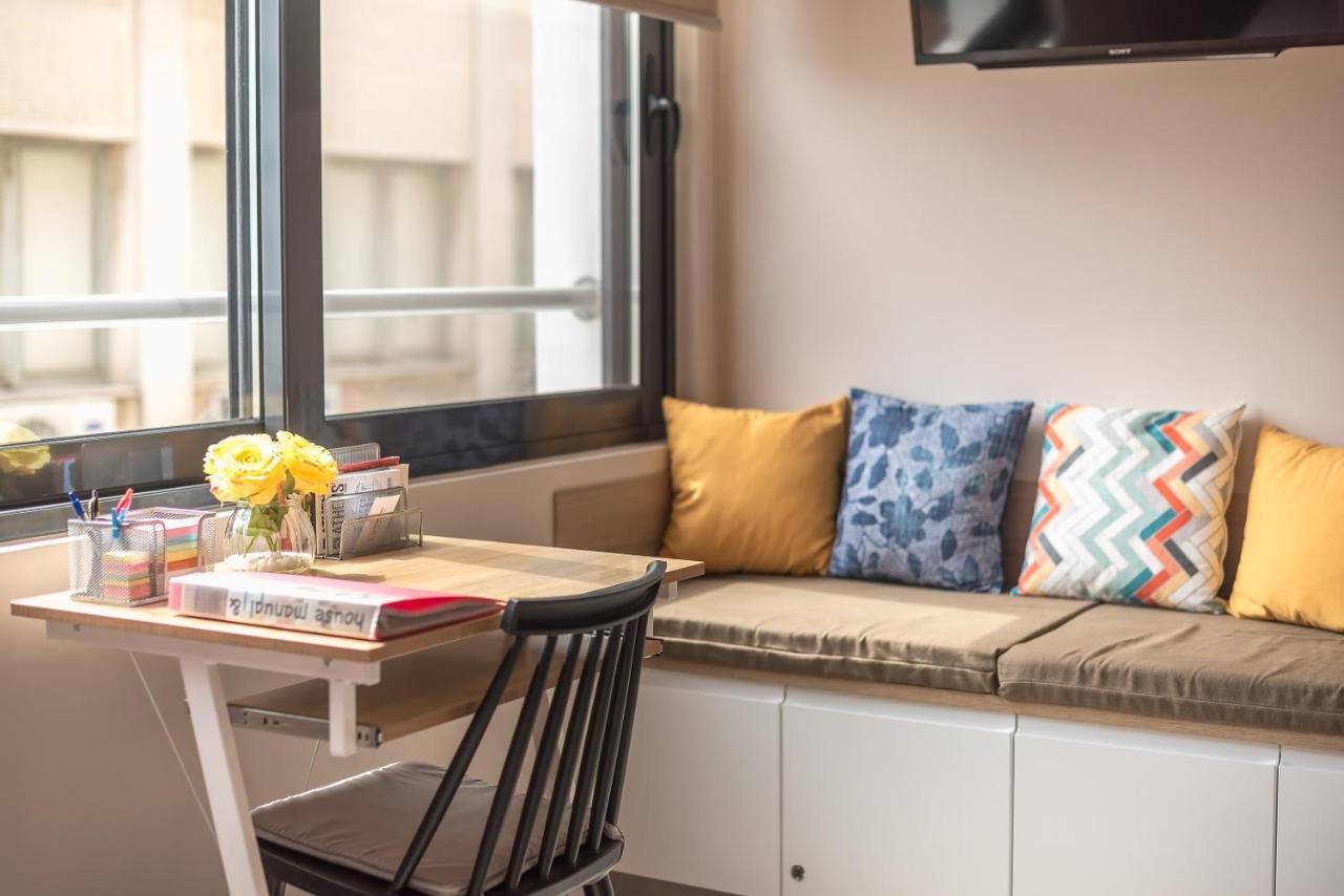✰Bright, Renovated, Spacious And Cosy Studio✰ أثينا المظهر الخارجي الصورة